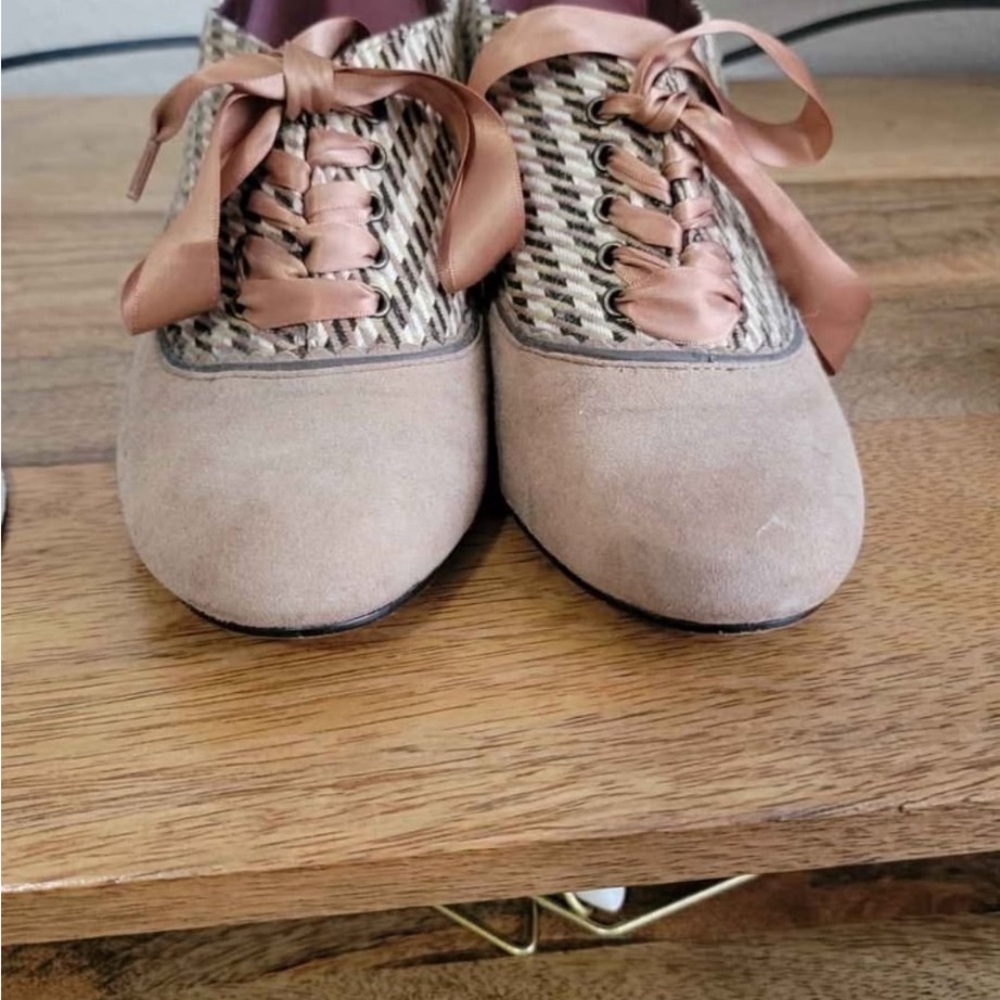 Poetic License Beige and Brown Heels